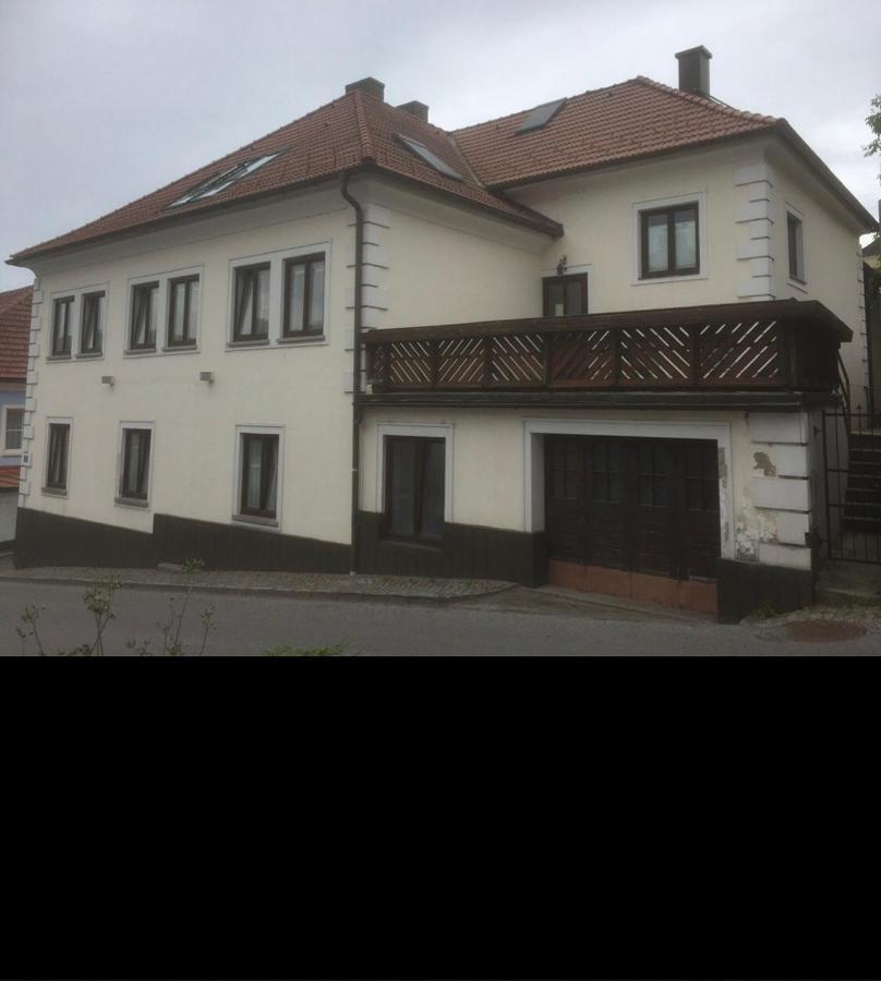 Pension Artstetten Exterior foto